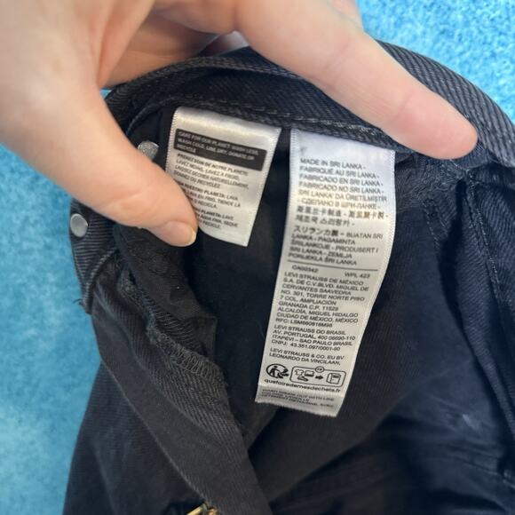 Levi's Women's High-Rise Cinch Baggy Carpenter Jeans Size 25 Fits 26x30 Black - Picture 14 of 16